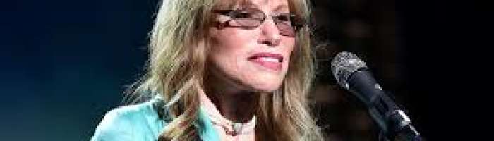 Carly Simon